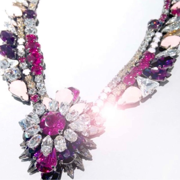 Authentic Swarovski necklace - Picture 5 of 17